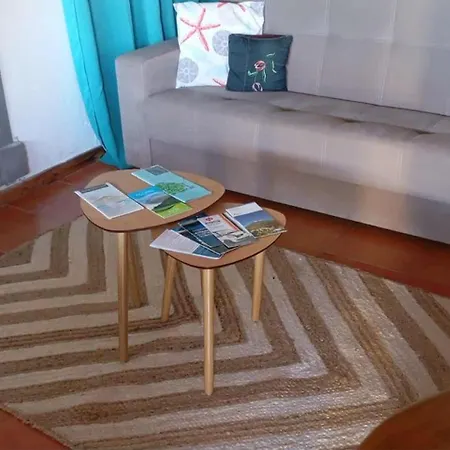 Welcome To Casa Fitz With Ocean Views And Air Conditioning Casa de Férias