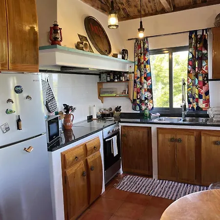 Welcome To Casa Fitz With Ocean Views And Air Conditioning Santa Luzia (Sao Roque do Pico)