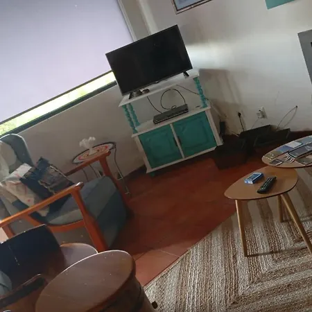 Welcome To Casa Fitz With Ocean Views And Air Conditioning *