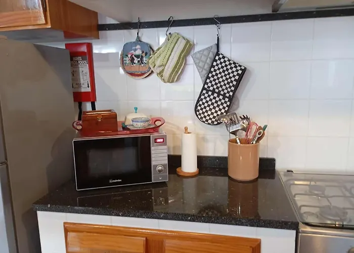 Welcome To Casa Fitz With Ocean Views And Air Conditioning * Santa Luzia