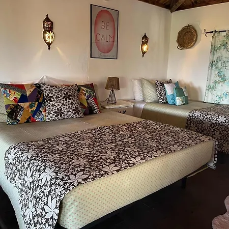 Semesterbostad Welcome To Casa Fitz With Ocean Views And Air Conditioning