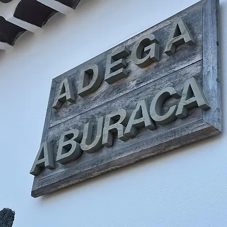 Semesterbostad Welcome To Casa Fitz With Ocean Views And Air Conditioning Santa Luzia (Sao Roque do Pico)