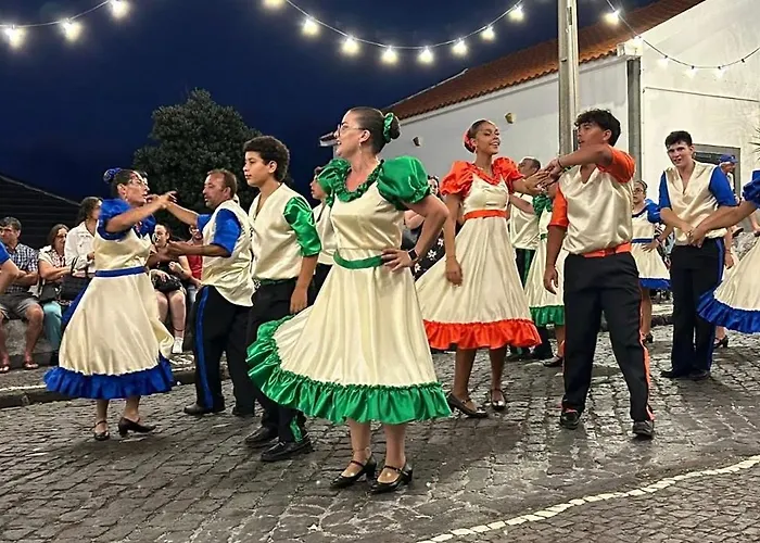 Welcome To Casa Fitz With Ocean Views And Air Conditioning Сasa de vacaciones